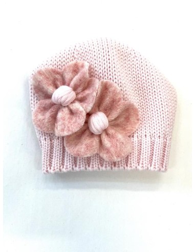 Modello 100% lana Made in Italy con due fiori lana cotta colore rosa baby.